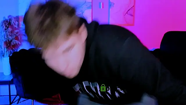 Онлайн чат XXX michael_strong1