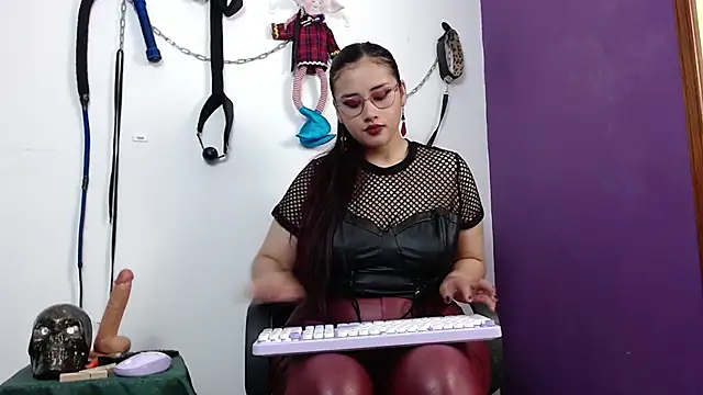 LilithInfernal26 Webcam-Show