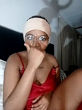 دردشة Hotsexyberry222 الجنسية المباشرة