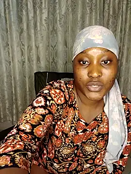 Zee-Thee-Gemini Chat XXX in diretta