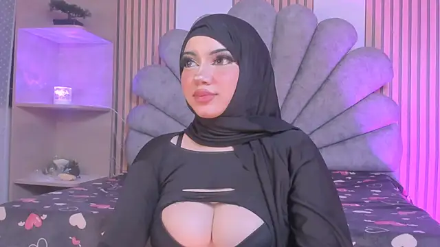 عرض كام Yahizaa