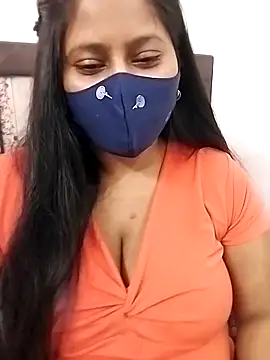 دردشة Shy_Peehu الجنسية المباشرة