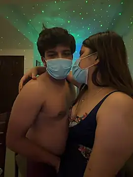 دردشة youngcoupleloverose الجنسية المباشرة