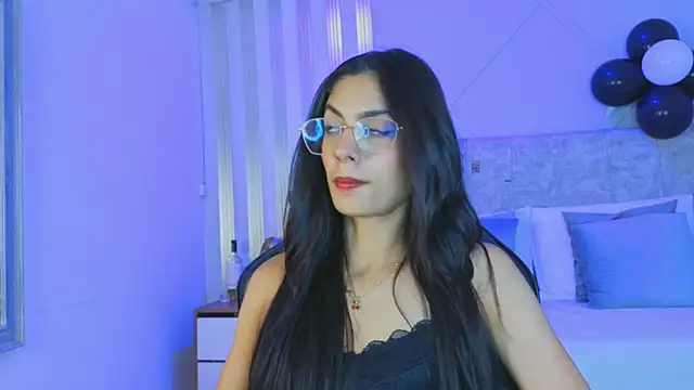 Chat +18 de j_belle_ ao vivo