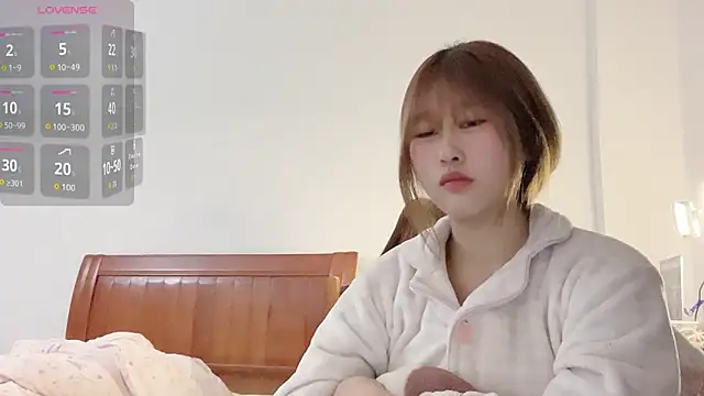 D-Dandan élő XXX-chatje