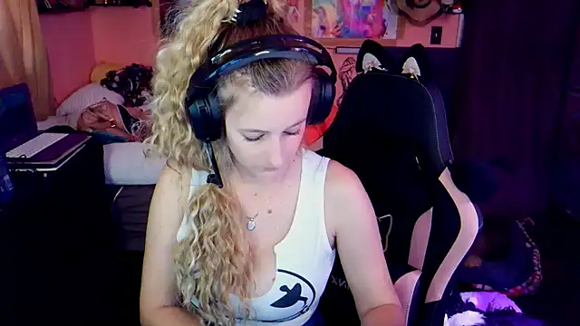 دردشة YourSecretGF963 الجنسية المباشرة