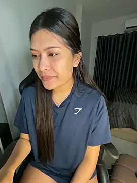 NaughtyKK_ live XXX chat