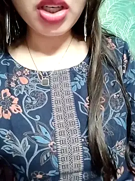 دردشة Noor_Darliing الجنسية المباشرة