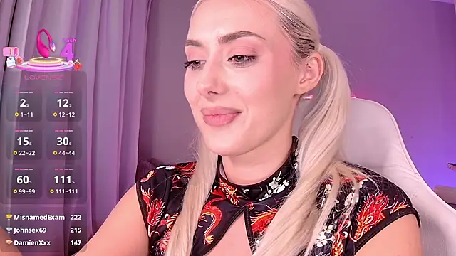 Вебкам-шоу LoryWood