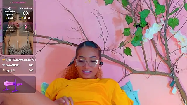 دردشة Charlotte_Love10 الجنسية المباشرة