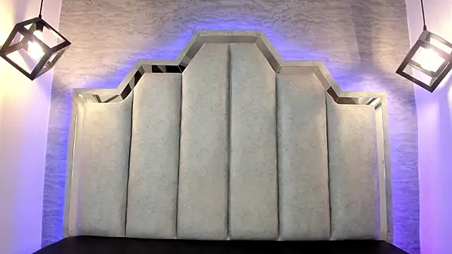 Zafiro_claire 即時 XXX 聊天