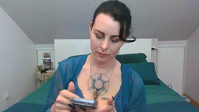 Онлайн чат XXX LadyNocturne