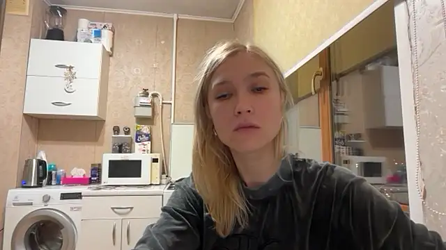 دردشة AngelJeni الجنسية المباشرة