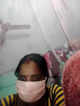 Dimple-Devi: онлайн-секс-чат