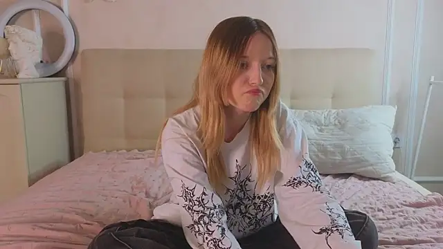 دردشة JillHolland الجنسية المباشرة