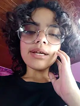 Kittylatina_'s Live XXX Chat