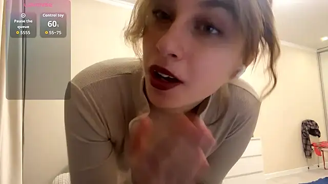 دردشة Olivia_132 الجنسية المباشرة