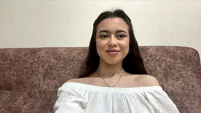 دردشة BigGallery الجنسية المباشرة