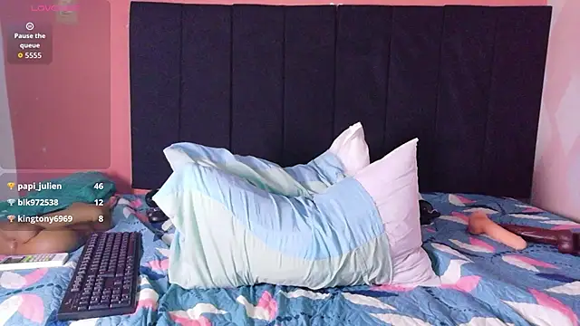 دردشة missfoster الجنسية المباشرة