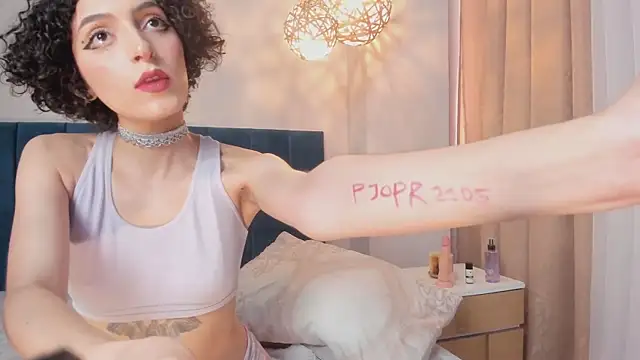 دردشة LyraVendrell الجنسية المباشرة