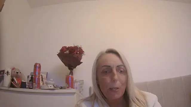 دردشة theblondecocklover الجنسية المباشرة