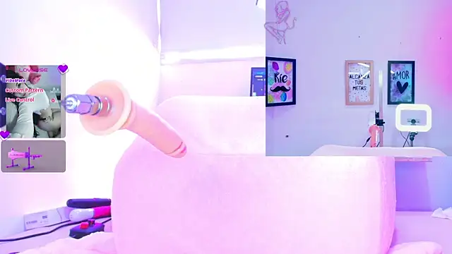 دردشة Scarlett-Smile الجنسية المباشرة