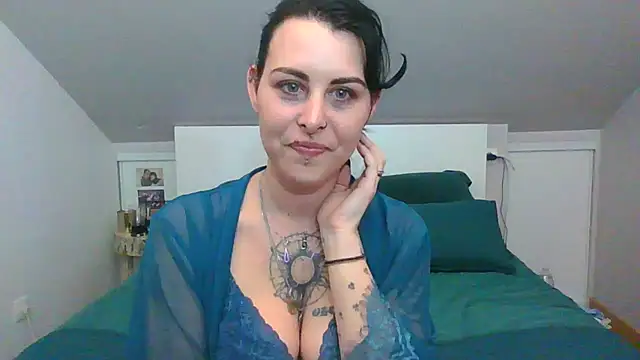 Czat XXX na żywo – LadyNocturne