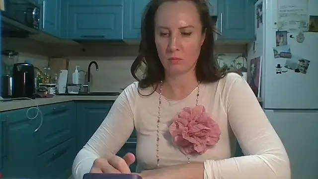 ALICAINWONDERLAND's Live XXX Chat