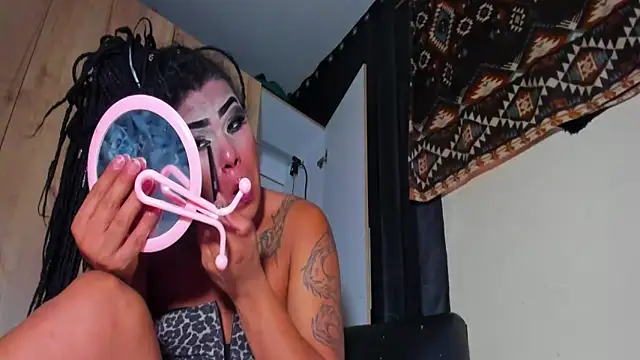 RobertaxGutierrezのウェブカメラショー