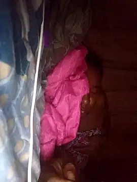 Hellentrans24's Live XXX Chat