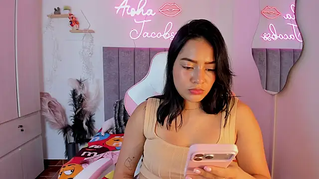 jacobss_gh's Live XXX Chat