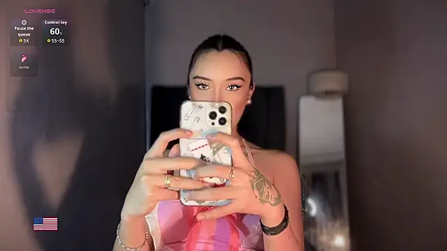 wiggle_nibble Show Webcam