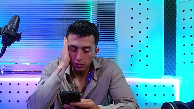 Chat XXX en directo de Godofcumxxx