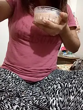 Tanha18 – Live XXX-chat