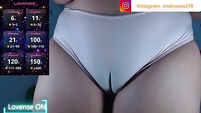 ana_studio's Live XXX Chat