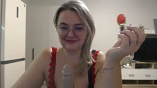 EleanoraDream's Live XXX Chat