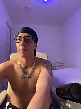 TitanNoir Live XXX-chat