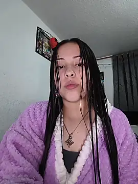 Bella-Gema's Live XXX Chat