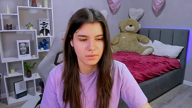 Chat +18 de AnoraDark ao vivo