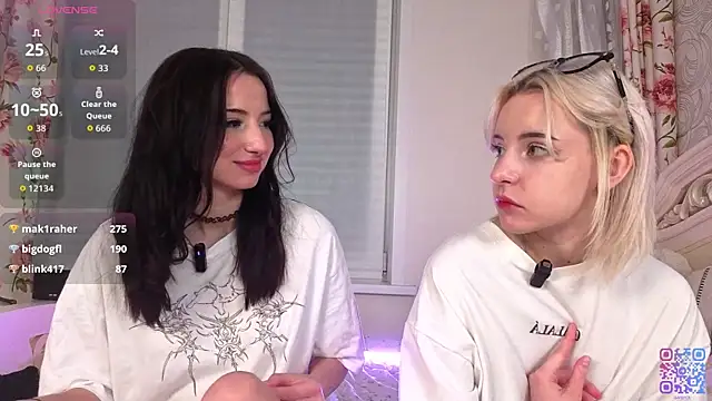 vivi_uwu Chat XXX in diretta