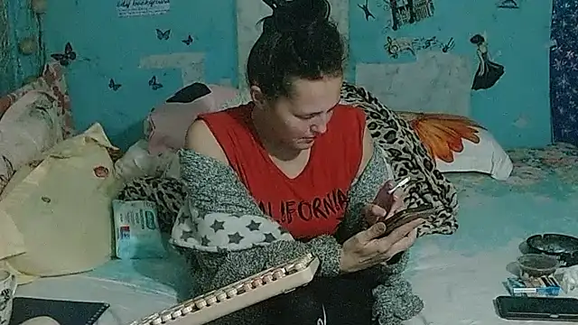 Chat +18 de brighteyes77 ao vivo