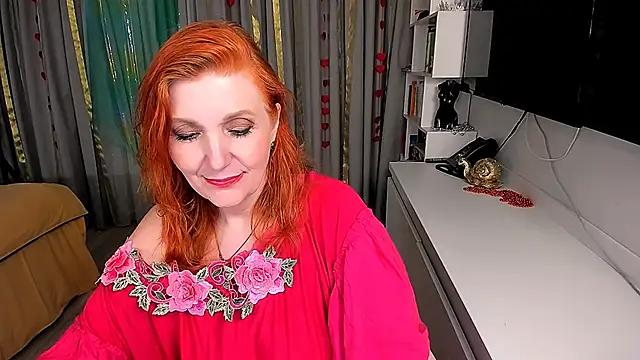 Chat XXX en directo de Almaz-Fire-Fox-One