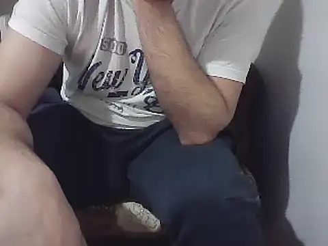 Chatroom XXX en direct de YakisikliSikici