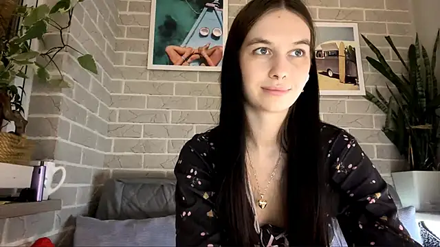 LaraDraggoo Live XXX-Chat