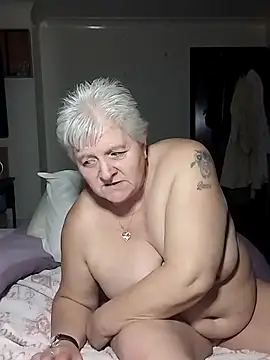 Babswithbigbaps Show in webcam