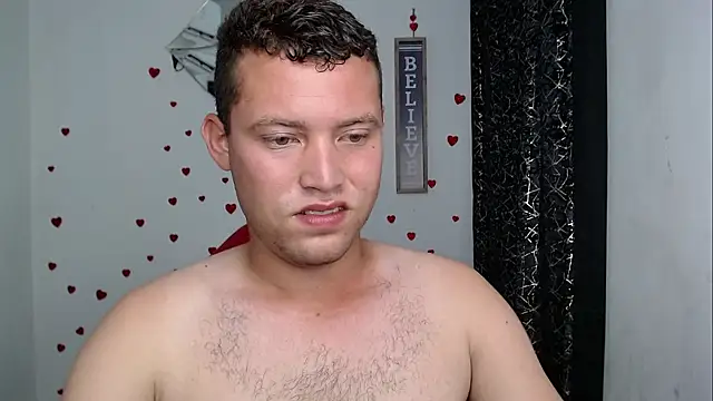 Chat XXX en directo de sven_fox723