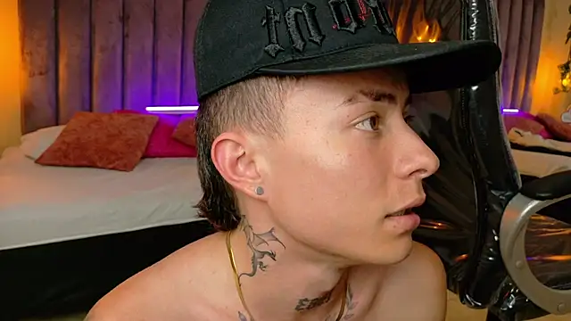 Nascary_Fox 即時 XXX 聊天