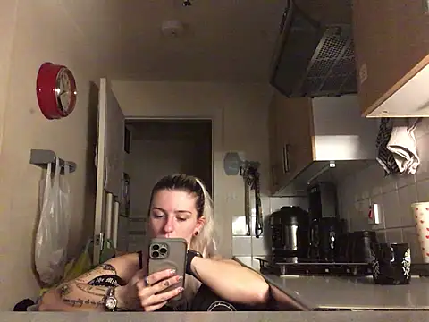 xxamyleighxx: онлайн-секс-чат