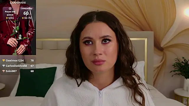 milaleoneliのライブXXXチャット