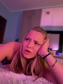 XXX chat uživo modela AnastasiaAniess